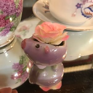 Vintage Accents - Mini Glass Pig Vase Vintage Accents - Mini Glass Pig Vase